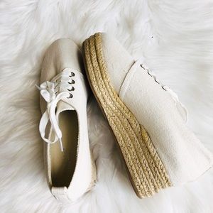 Nicole shoes Clarice canvas platforms size 6.5